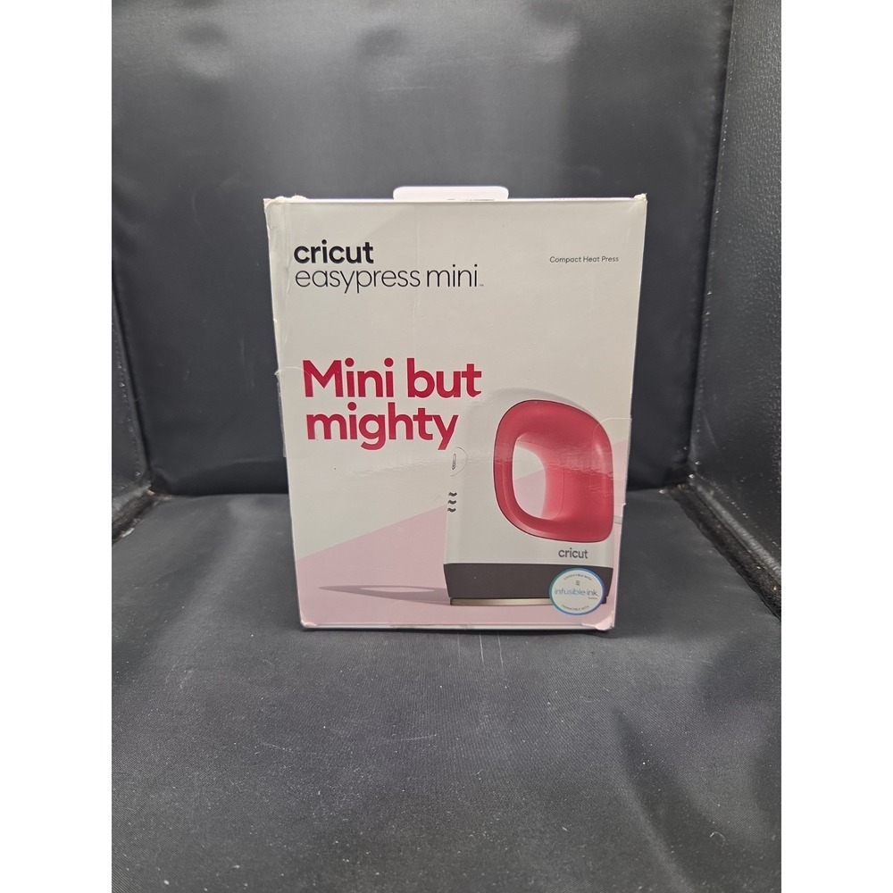 cricut easypress mini heat press machine New Open Box